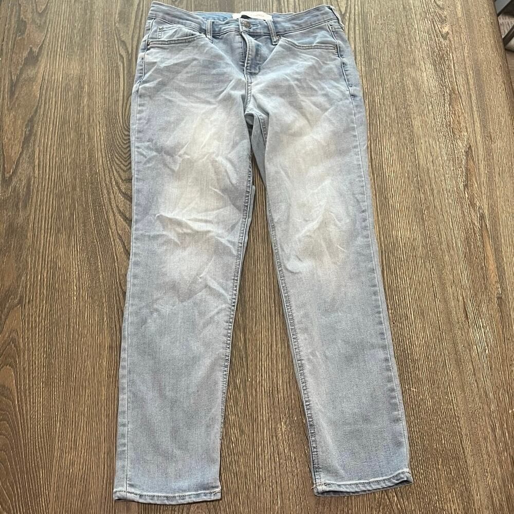 Vintage X American Weekend Crop Jeans Mid Rise Denim Light Wash Blue Size 4/27